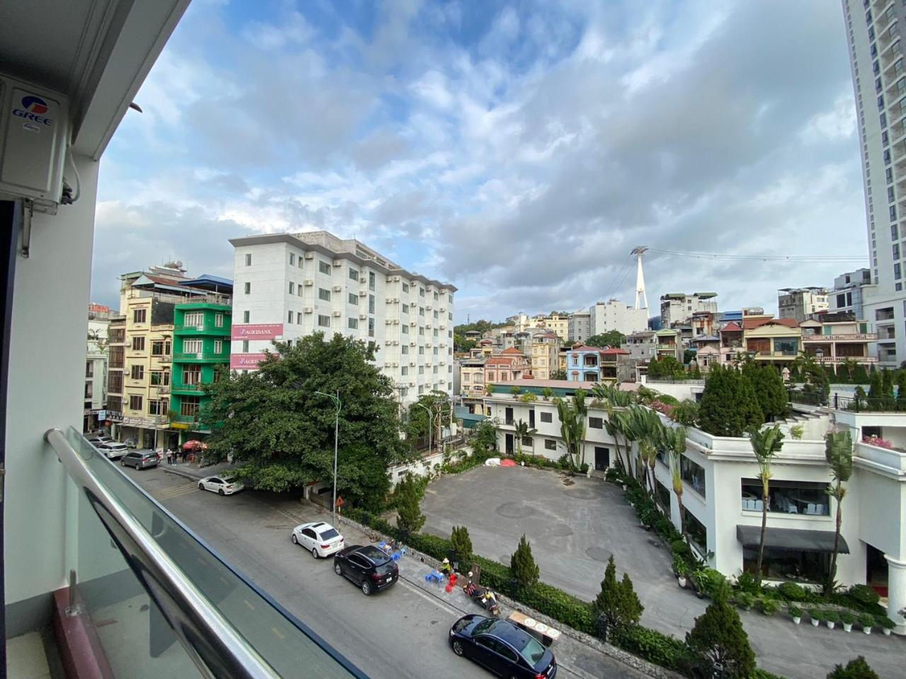 Van Nam Hotel Hạ Long Exterior foto